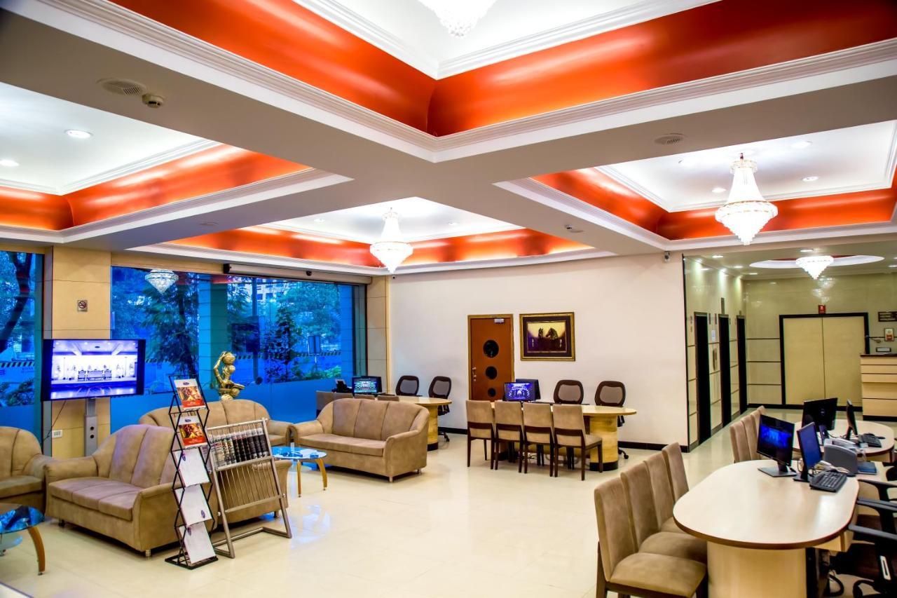 Hotel Tip Top Plaza Thane Exterior foto